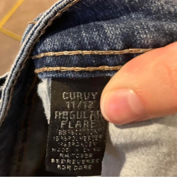 SUPER CUTE VINTAGE BOOT CUT JEANS - Picture 4 of 4
